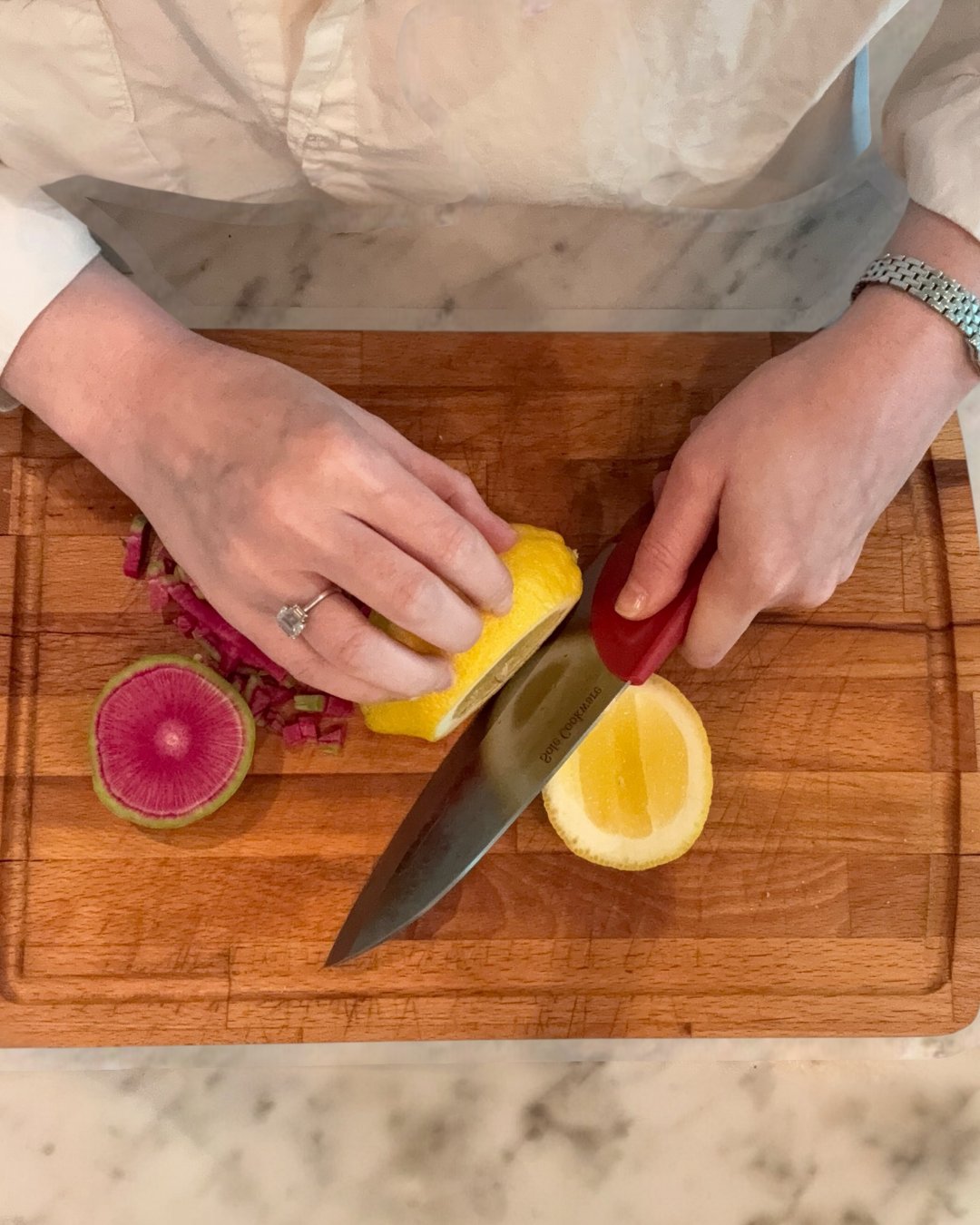 Knife Handle Ergonomics: The Science of Comfort and Control in the Kitchen