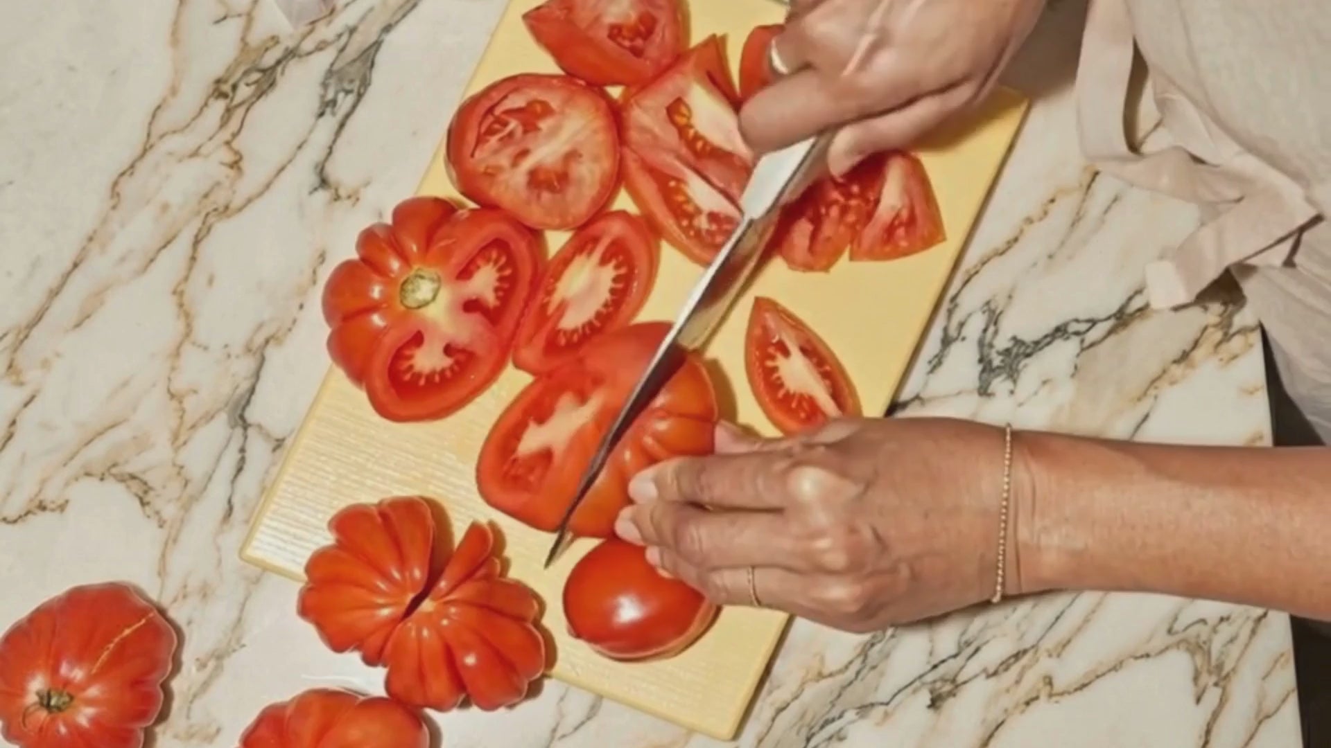 Video of Chef Knife cutting through produce